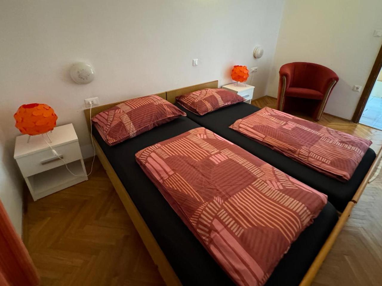 קאלי Apartment Halugica מראה חיצוני תמונה
