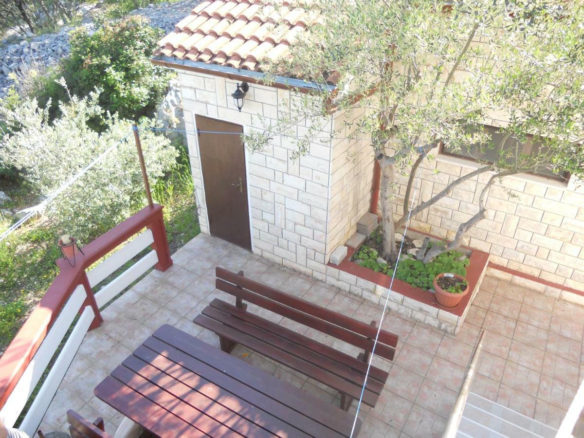 קאלי Apartment Halugica מראה חיצוני תמונה