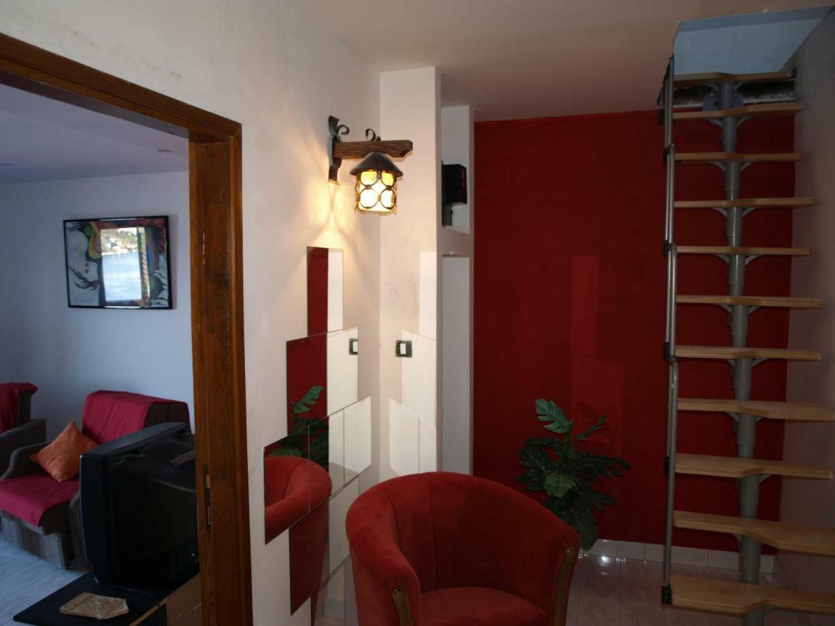 קאלי Apartment Halugica מראה חיצוני תמונה